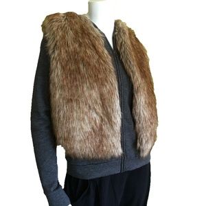 NWT John Eshaya Faux Fur Vest Hoodie Sweatshirt